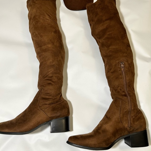 Classic Knee High Boots - Picture 7 of 8